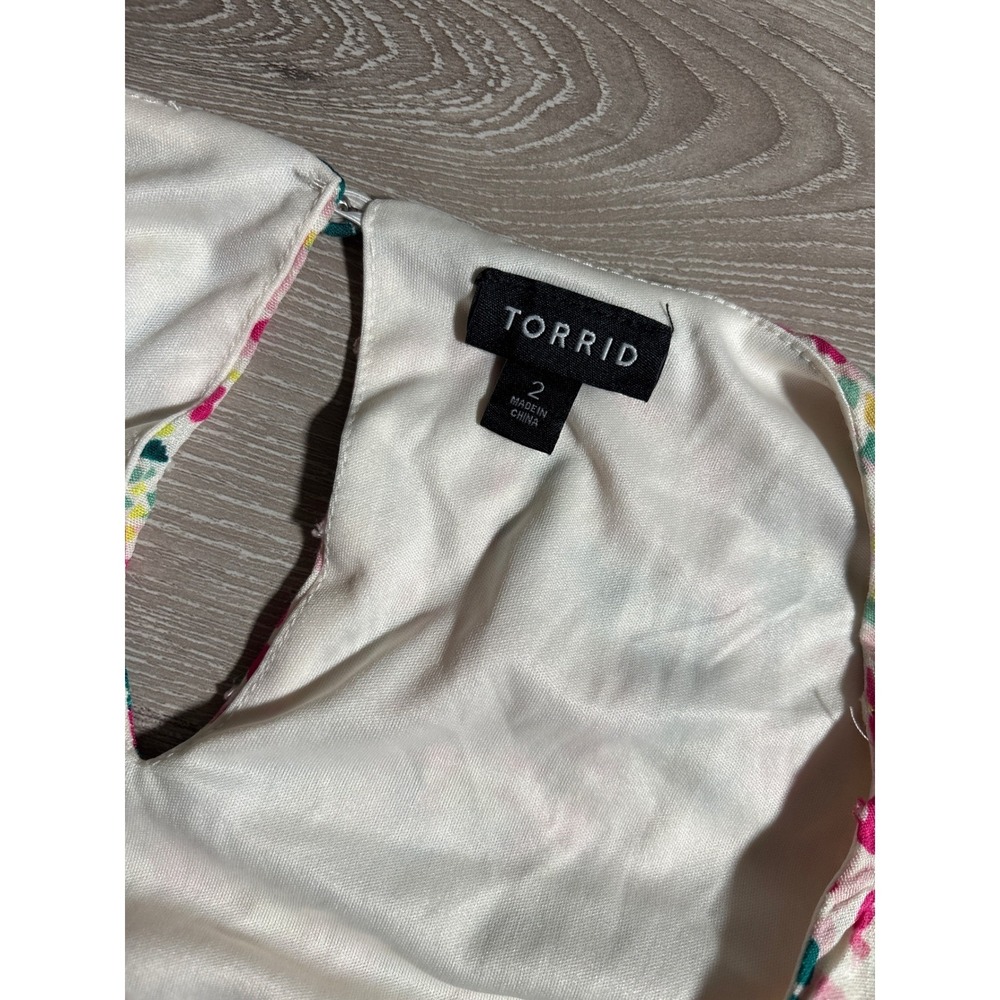 Torrid Women Size 2/2X Fit and Flare Dress Confetti Print Lace Trim Pockets - Picture 3 of 7